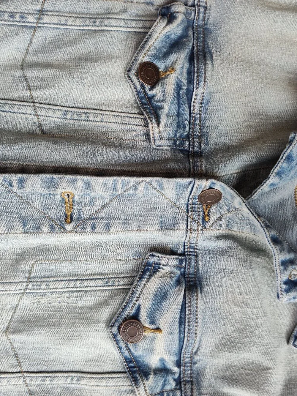 Aeropostale Men's Denim Jean Trucker Jacket Light Wash Size Large L Button Front